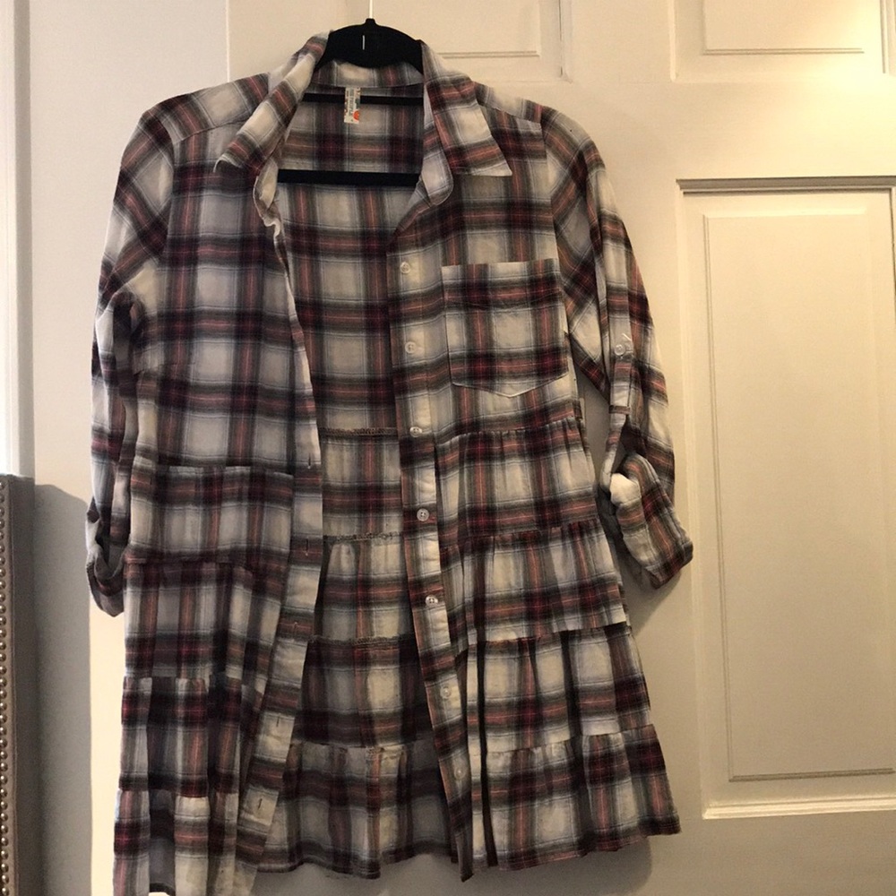 Free People size 4 plaid button down